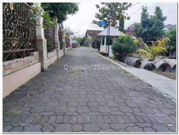 Tanah Kaliurang Km 7, Utara Ugm, Kawasan Kost, Homestay Hunian.