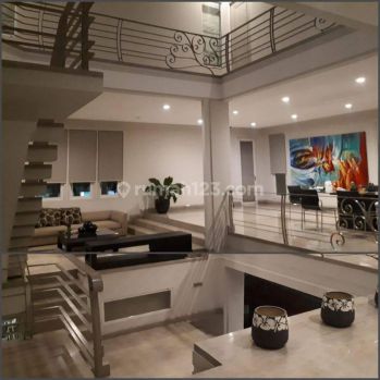 Di jual rumah huk pluit 19x20 minimalis lokasi bagus banget sdh renovasi lt rapi