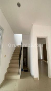 DISEWAKAN RUMAH MURAH UKURAN 8x15  Unfurnished