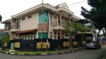 thumbnail-disewakan-rumah-rapi-siap-huni-jatiwarna-indah-taman-mini-jaktim-42kt-1