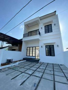 Rumah Sinar Waluyo Kedungmundu Tembalang Semarang