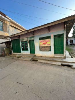 Disewakan kios/ruko di lrg gembira demang