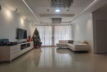 Rumah 4 Lantai Bagus di Bgm Pik 1 Pantai Indah Kapuk