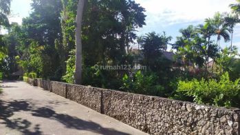 Tanah Premium Pinggir Pantai Jimbaran Diapit Four Season N Karma