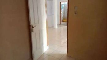 RUMAH HOOK SIAP HUNI DI PADASUKA DKT SAUNG UJO,CICAHEUM,AREAPENDIDIKAN