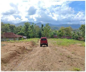 Pas Bangun Villa Tanah Mewah View Sawah