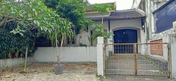Rumah hitung tanah di pondok indah jakarta