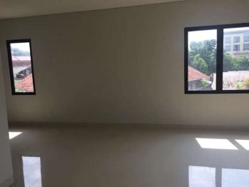 Jual cepat rumah mewah Hoek Cluster Bogor Nirwana Residence