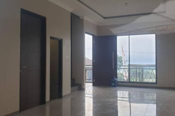 Dijual Villa Cantik Kpta Batu Fasilitas Kolam Renang