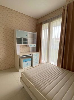 Rumah Mewah Semi Furnish Di Stonegate Citraland Surabaya Barat