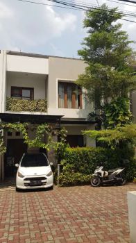 Rumah Bagus Siap Huni di Dalam Komplek