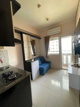 SEWA MURAH!!! Apartemen Green Pramuka City Full Furnish Lantai Rendah