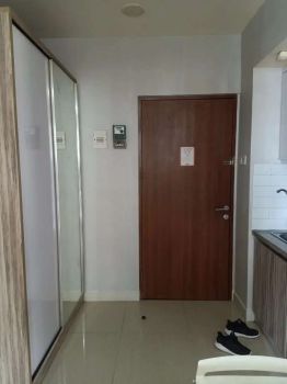 Sewa Harian Bulanan Tahunan Apartemen Grand Kamala Lagoon Bekasi