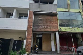Dijual Ruko Siap Pakai Jl. Panglima Polim Raya Jakarta Selatan