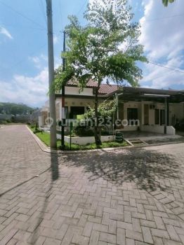 DIJUAL RUMAH HOOK TAMAN KAYANGAN CAMPUREJO BOJA
