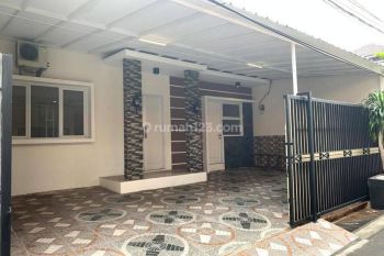 Rumah Bagus Siap Huni. Tebet. Dekat Pusat Bisnis.