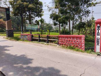 Tanah dekat Kantor Jitanangor