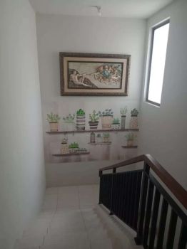 Jual rumah siap huni.Sentul City.