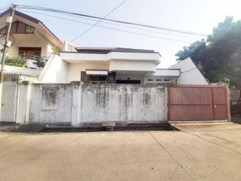 Rumah lama Lokasi Strategis Di Duri Kepa(DK233)