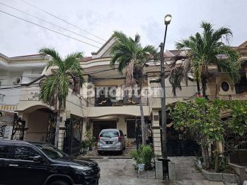 Nginden intan boulevard murah