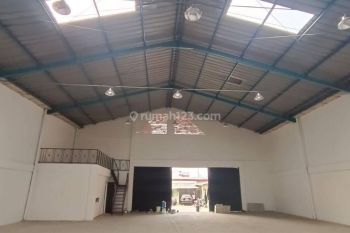 Gudang tangerang jl.setneg penunggangan jual sewa murah