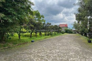 Gudang di mainroad Jl Raya Bandung - Garut, Cicalengka