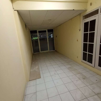 Rumah Di Pondok Indah, Unfurnished, Bangunan Bagus, Lokasi Oke