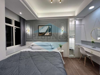 Klaska Lantai 27 dekat Kantor Pajak