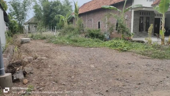Tanah datar siap bangun bebas banjir
