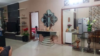 Rumah siap huni tinggal bawa koper saja di perumahan grand wisata