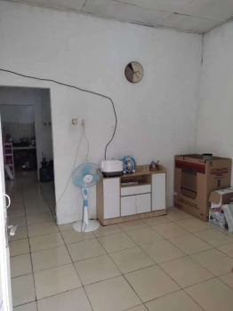 Kontrakan 3 petak luas dan murah