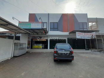 Ruko Pinggir Jalan Utama Dekat Tol Cimanggis