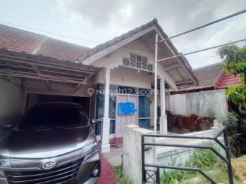 Rumah Dalam Perumahan Dekat Sma Taruna Magelang