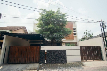 Rumah Mewah Sangat Setrategis Dekat Ke Ugm, Uny, Rs Sarjito, Rs Jih, Pakuwon