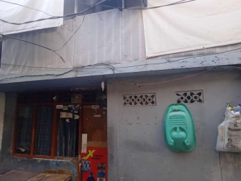 Sell Rumah: Rumah di kontrakan