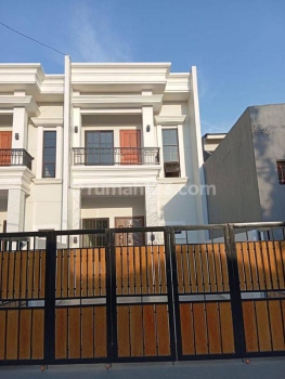 RUMAH BARU 2LT VILLA MELATI MAS