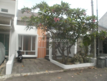 Rumah 2 Lantai Bagus Unfurnished