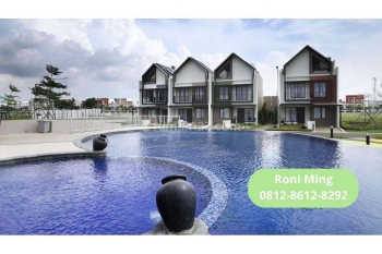 Dijual Rumah Mewah 3 Lantai, Cluster Strozzi Attic Symphonia