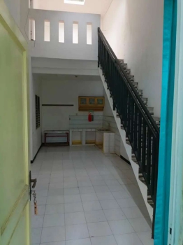 Rumah MetroPermata 1 3KT 1KM 2Lantai Disewakan dikontrakan Luas