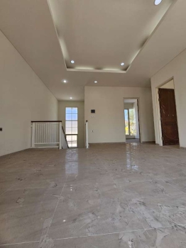 238. Dijual rumah 100% baru siap huni Royal Residence cluster Harewood