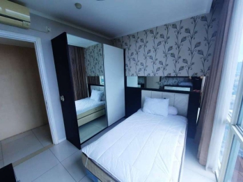 Disewakan Apartemen Ciputra World tower Via 3 bedroom furnished Lt 12