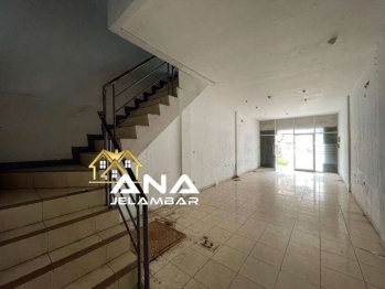ANA RUMAH 4.2X18M² JALAN RAMAI JELAMBAR