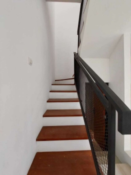 DIJUAL RUMAH MEWAH HARGA MURAH HANYA 10MENIT KE KAMPUS UII JAKAL JOGJA