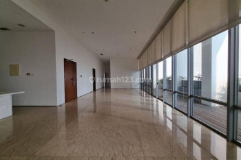 Dijual Apartemen Senopati Suites 3 Kamar Tidur Bagus