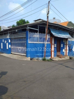 Dijual rumah di jalan praja kebayoran lama