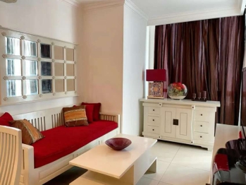 Sewa apartemen Denpasar Residence, Mega Kuningan