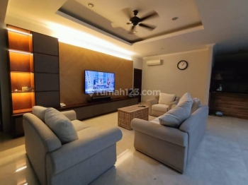Very Nice House With Easy Access Location At Metro Alam Pondok Indah