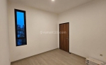 thumbnail-rumah-modern-2-lantai-brand-new-shm-di-kiwi-residence-bintaro-9