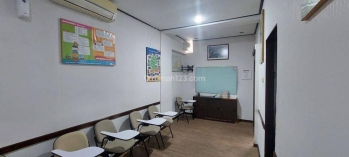 Ruang Usaha Lokas Strategis Cocok Untuk Kantor Atau Privat Les