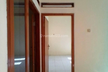 Disewakan rumah di antapani, daerah strategis